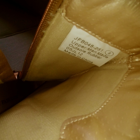 JustFab Boots with the Fur! Brand New, Never Worn! Size 8 - Picture 10 of 15